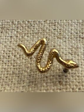Anine Bing earring